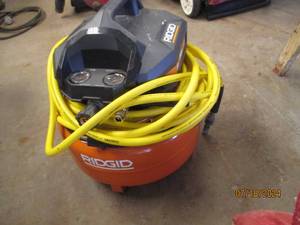 lot 45 image: Ridgid 6 gallon 150 psi air compres...