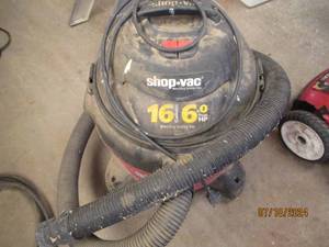 lot 47 image: Shop Vac 16 gallon wet and dry vac...