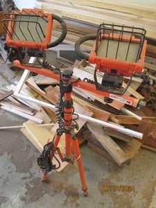 lot 86 image: Regent portable work light...