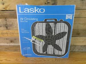 lot 106 image: Lasko Box Fan Black
