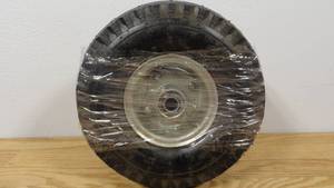 lot 120 image: Set of 2 - 4.103.50-4 Pneumatic Wheels - 30 PSI Max - 4PR - 352 Max Load Set of 2