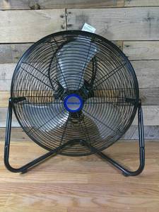 lot 224 image: KOOL-FLO 22.2 in. H X 18 in. D 3 speed High Velocity Fan