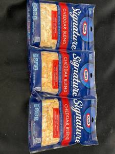 F - Kraft Signature Cheddar Blend Cheese - 3 Packs