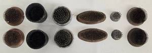lot 123 image: 6 Matching Sets of Vintage Flower Frogs