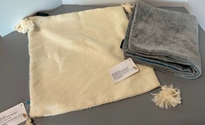 lot 74 image: New LOVESAC Salesman Samples Textured PILLOW COVERS Chenile with Tassels