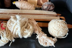 lot 79 image: Vintage 60s Wool Yarn of Various Styles & Thicknesses, Denmark Loom TEAK Shuttles Included & Weaving