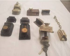 lot 147 image: Lot of Antique Vintage Door Locks Latch Deadbolt Turn Knob - All Savaged