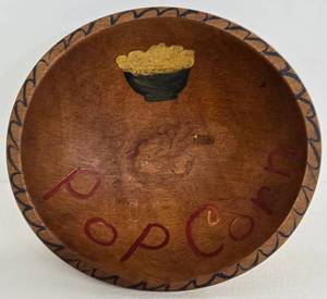 lot 153 image: Vintage Wood Popcorn Bowl, Salt & Pepper Shakers, & Veggie Wall Plaques