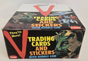 lot 160 image: 1984 V Theyre Here Sci-Fi 80s Tv Show Trading Cards Full Box 