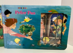 lot 271 image: Vintage Cube Picture Puzzle Classic Story Books - Teach Spanish Toddler Books