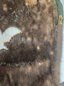 lot 283 image: Vintage Authentic Native Handicraft Alaskan Seal Fur Purse