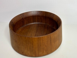 lot 293 image: Dansk Designs Teak Salad Serving Bowl Vintage 1960s Design Denmark