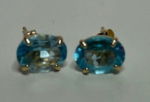 lot 294 image: 14Kt Gold Oval  AQUAMARINE Gem Ladies Pierced Earrings 9mm