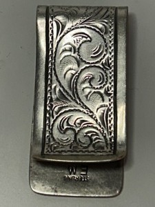 lot 305 image: Vintage American Indian Sterling MONEY CLIP signed EM Western Tooled Pattern 20.8 grams