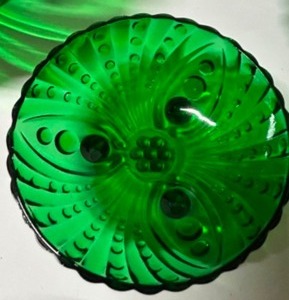 lot 319 image: Vintage ANCHOR HOCKING Hobnail Footed Large Serving Bowls Emerald Green Glassware & One Small Bowl