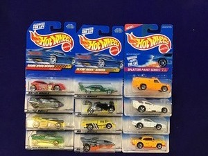 lot 7 image: 3 Unopened Complete Set Series of Hot Wheels