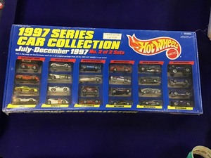 lot 21 image: 1997 Series Car Collection July- December 1997 No. 2