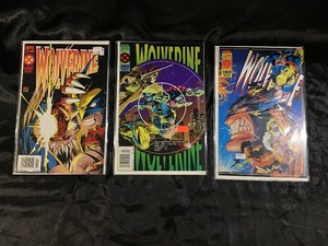 lot 54 image: 3 Deluxe Plastic Sleeved Vintage Wolverine Comic Books