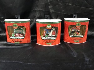 lot 69 image: Unopened Complete Set Millennium Edition Holiday Hot Wheels