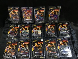 lot 71 image: Large Lot of Plastic Cased Unopened Johnny Lightning Kiss Cars