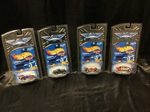 lot 87 image: 4 Unopened Plastic Cased 2001 Final Run Hot Wheels
