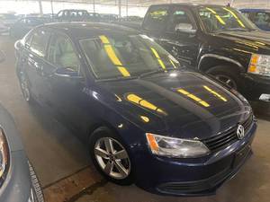 lot 13 image: 2012 Volkswagen Jetta TDI