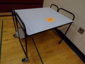 lot 36 image: Rolling Table