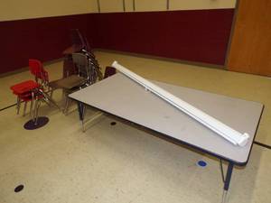 lot 38 image: Table, Chairs and Movie Screen