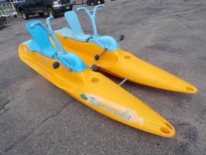 lot 16 image: Future Beach Barracuda Double Pedal Bike Model BK 200