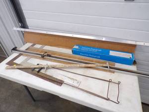 lot 106 image: Drawing Layout Tools