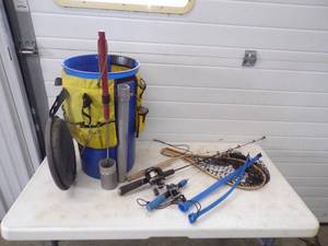 lot 128 image: Ice Fishing Set up