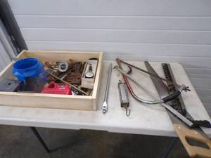 lot 136 image: Tool Lot See Pics