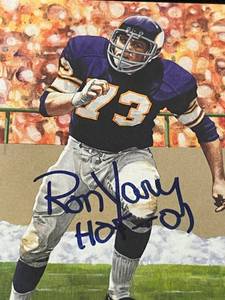 lot 20 image: Ron Yary HOF-01 Minnesota Vikings Autographed 4x6 Hall of Fame Art Collection Print with COA