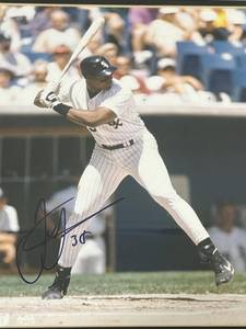 lot 23 image: Framed Frank Thomas #35 Chicago White Sox Autographed Photo with COA (11.75 x 17.5 Frame)