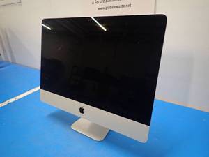 lot 28 image: Apple&nbspiMac13,1 A1418 MD094LLA &nbspINTEL(R) CORE(TM) I5-3470S CPU  2.90GHZ  16GB DDR3 SDRAM  1TB HDD  121GB SSD  Includes IOS and power cable &nbspscratch in upper right corner of screen 