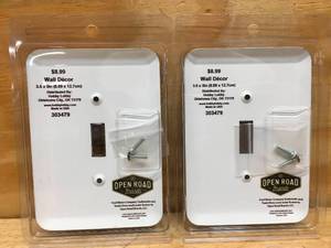 lot 47 image: Lot of 2 - Ford Light Switch Covers