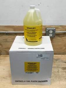 lot 79 image: Stanley Case of 4 Jugs of Concrete & Degreaser Wash (1 gal per jug)