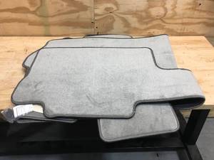 lot 124 image: Toyota Sienna Stone 7PNGR Floor Mats Parts # PT206-0808R-12