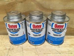 lot 177 image: Lot of 3 - Oatey 4 oz. Medium Black ABS Cement
