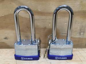lot 185 image: Lot of 2 - Brinks Pad Locks With Key (Retail $12.97 Each)