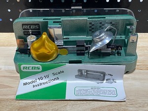 RCBS Model 10-10 Scale