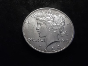 lot 45 image: 1924 Peace Silver Dollar