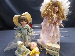 Dolls, Music Boxes