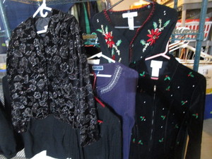 Ladies Tops & Sweaters