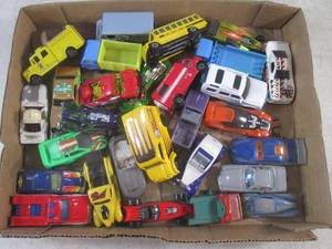 lot 237 image: (BS) Assorted Hot Wheels Etc...