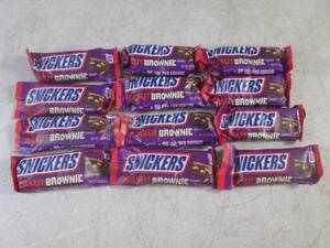 lot 277 image: (B-1) 12 Snickers Peanut Brownie Squars Past Date