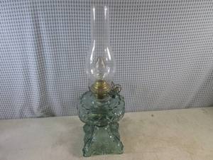 lot 8 image: (B-2) Clear Green Tint Glass Electric Lantern Lamp - 20 Tall - Works