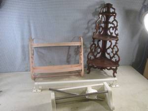 lot 36 image: (EW5) Vintage Metal and Wood Corner Shelf and Other