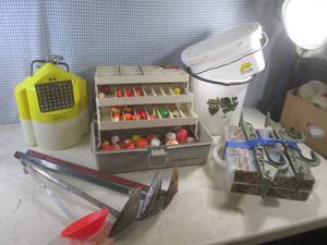 lot 51 image: (EW7) Fishing Tackle Box with Assortment of Bobbers and Other Fishing Accessories