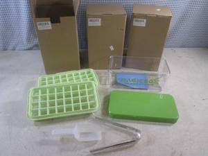 lot 94 image: (CSB) Lot of 3 Ice Tray Kit Sets - 2 Ice Trays Each